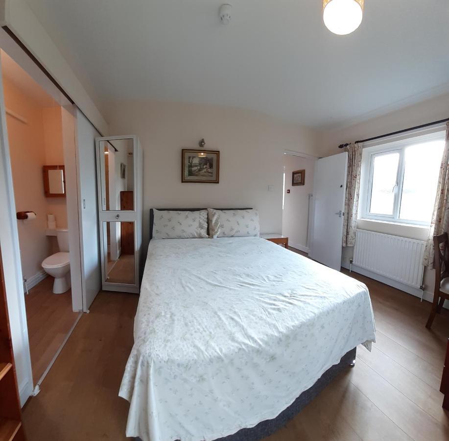 Bed and Breakfast Orlando'S Норвич Экстерьер фото